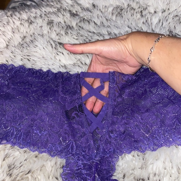 Fredericks of Hollywood Panties 1X / 2X - Picture 2 of 4